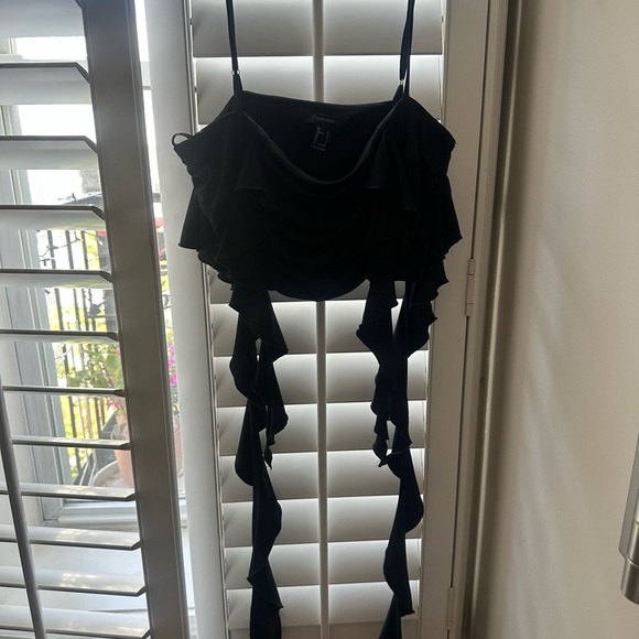 Black Ruffle Top - Picture 3 of 4